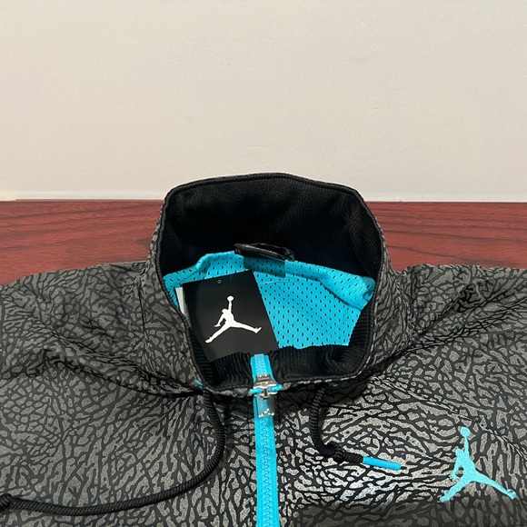 Jordan, Cement Print Reflective, Half Zip Windbreaker Jacket, Black & Blue - Picture 9 of 14